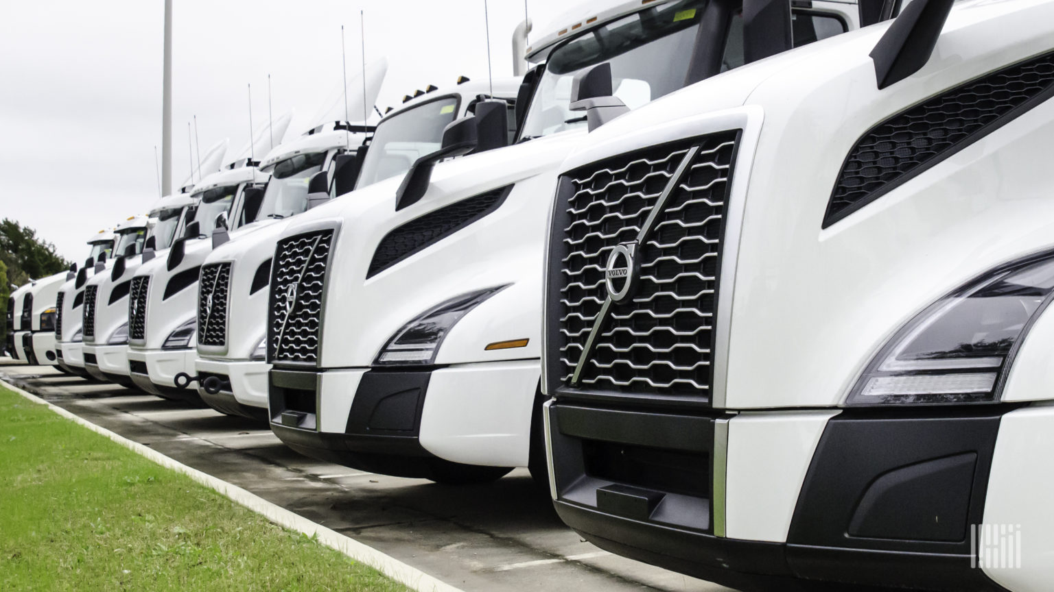 Way Cool Trucking Trucking Braces For New Heavy duty Engine Emission Way Cool Trucking Trucking Braces For New Heavy duty Engine Emission